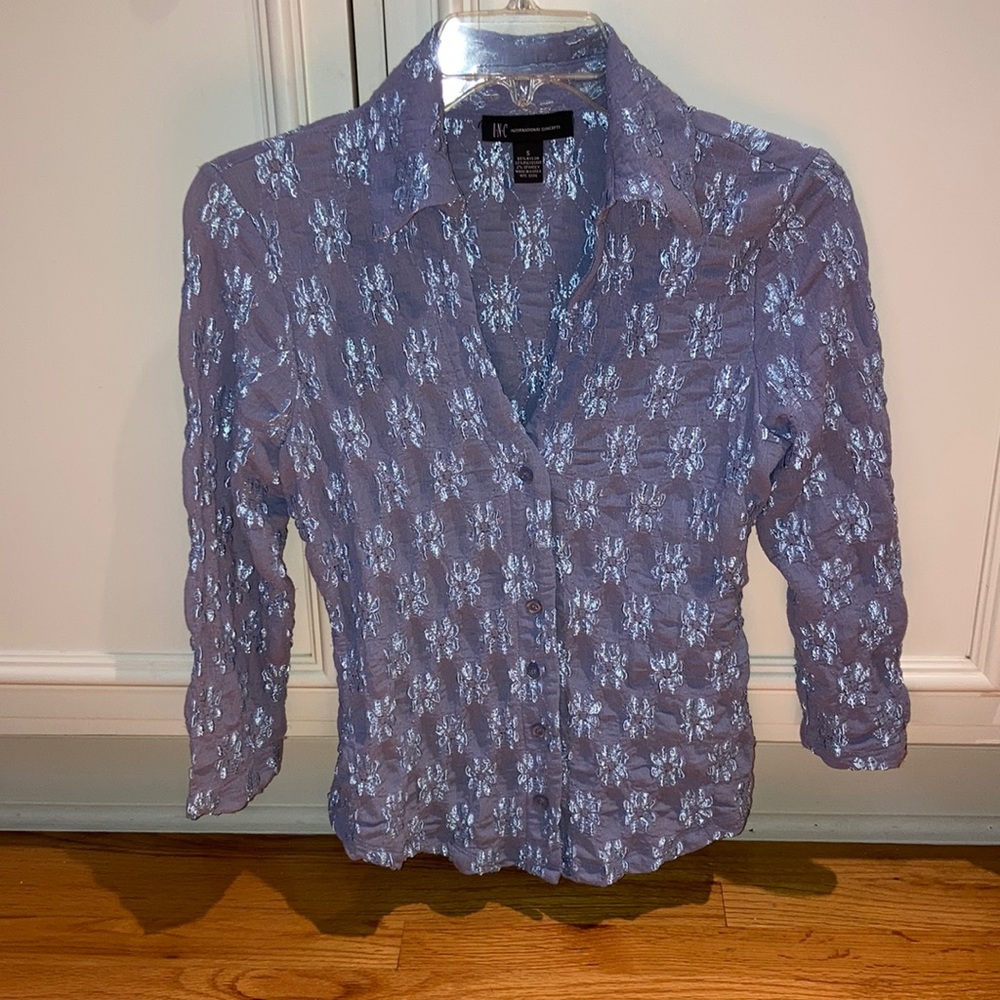 Womens stretchy blouse. INC.